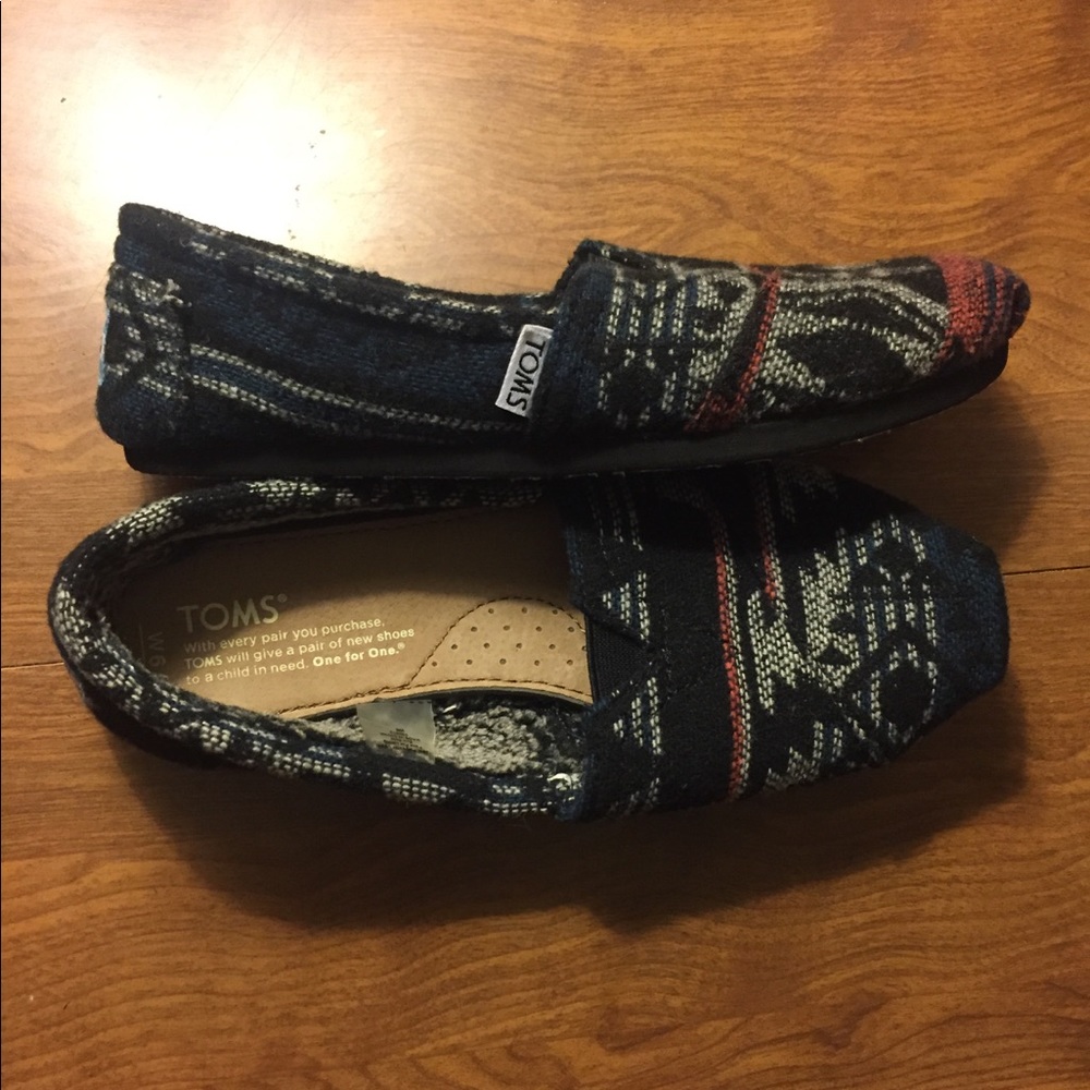 Toms Multicolor Patterned Flats - Picture 3 of 8
